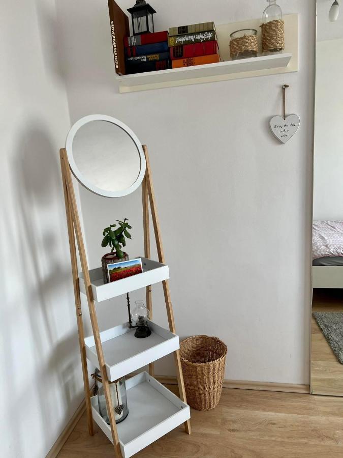 Doppelbett Zimmer Mit Gemeinschaftbad Borgholzhausen Екстер'єр фото